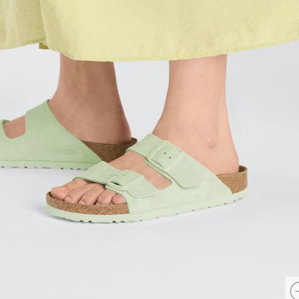 Birkenstock faded lime suede leather arizona sandals size 37 US 6.5 - 7 SOFT